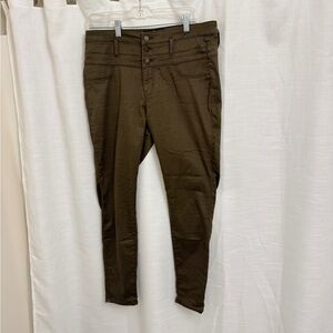 18” w Jordache Olive/ row. High Rise Leggings